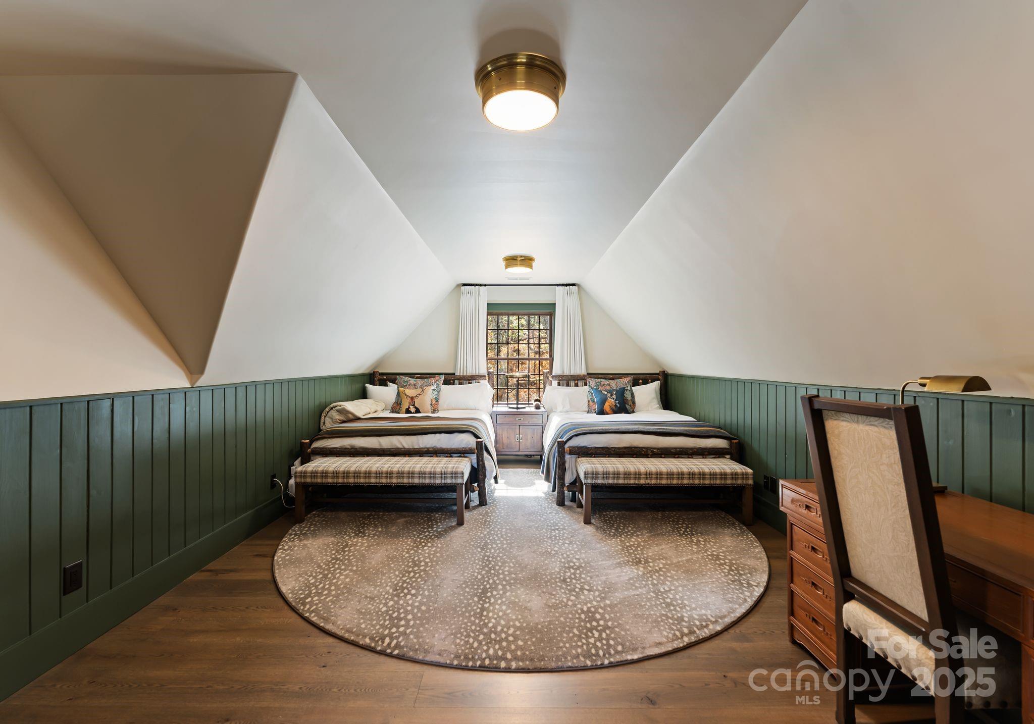 87 & 91 Salt Rock Court