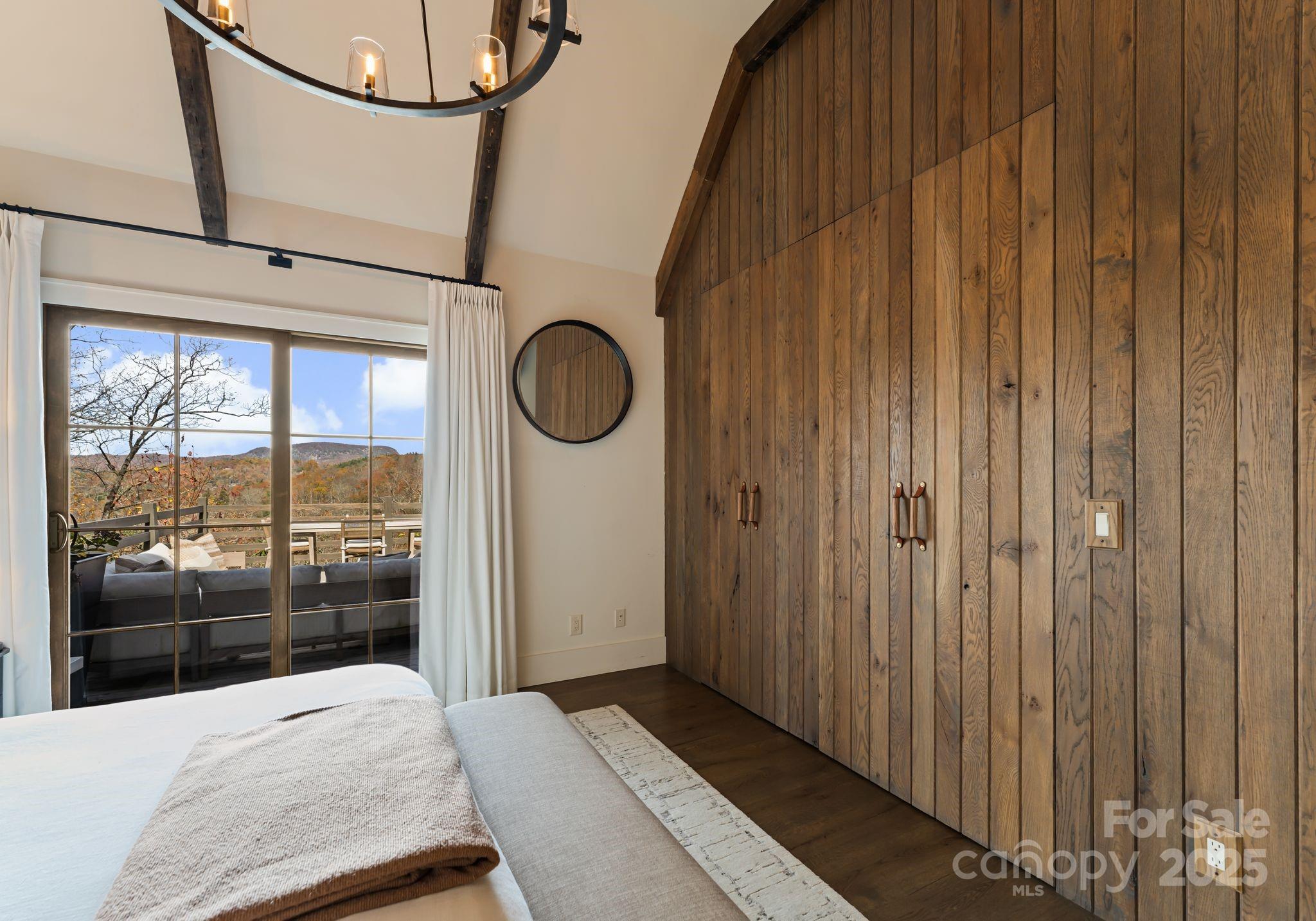 87 & 91 Salt Rock Court