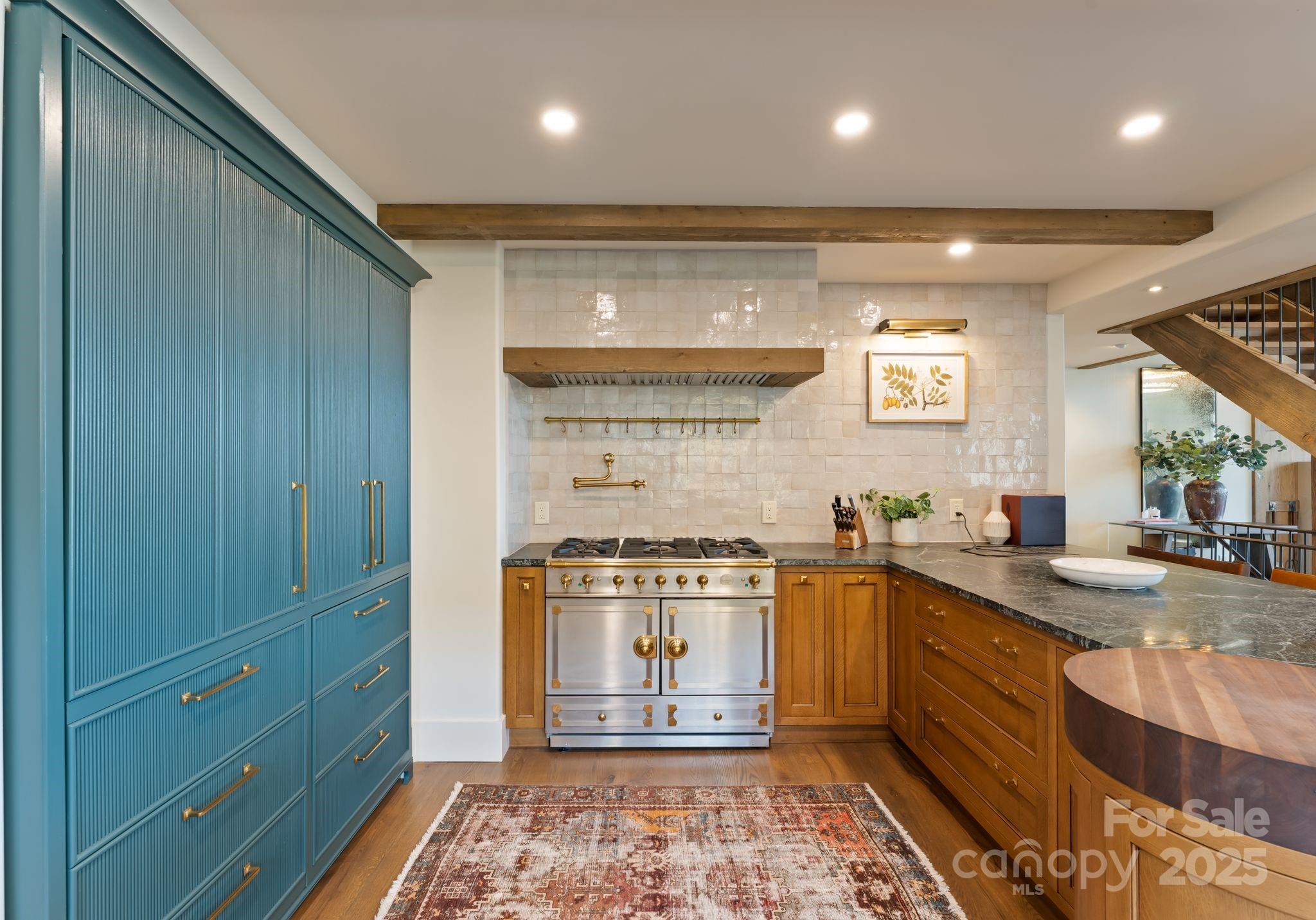 87 & 91 Salt Rock Court