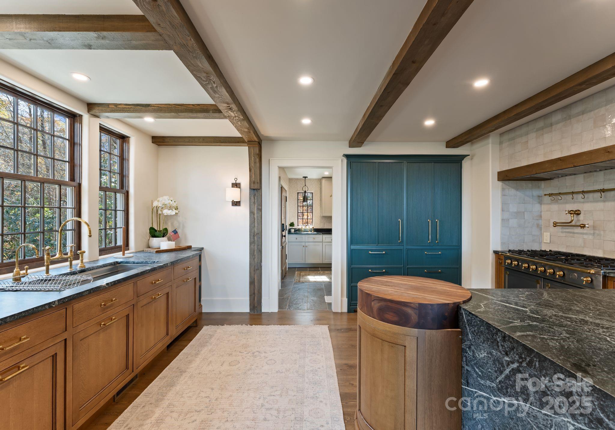 87 & 91 Salt Rock Court