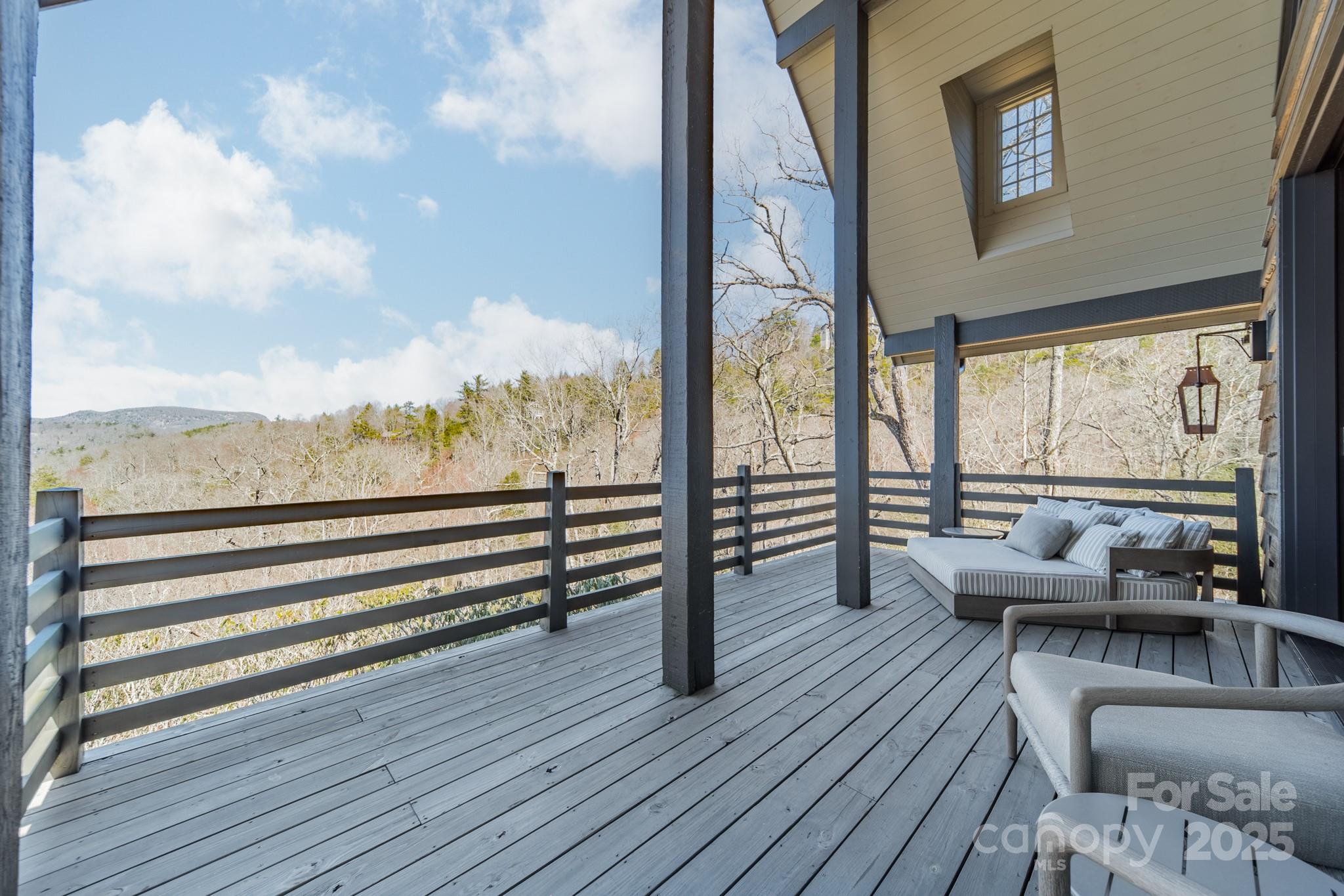 87 & 91 Salt Rock Court