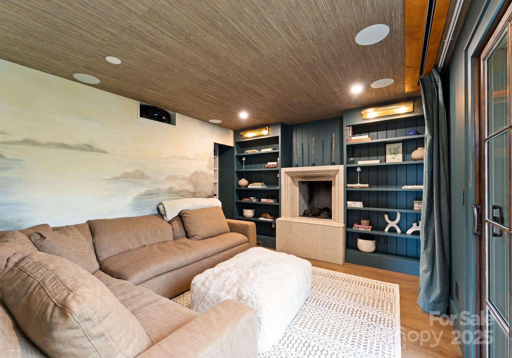 87 & 91 Salt Rock Court