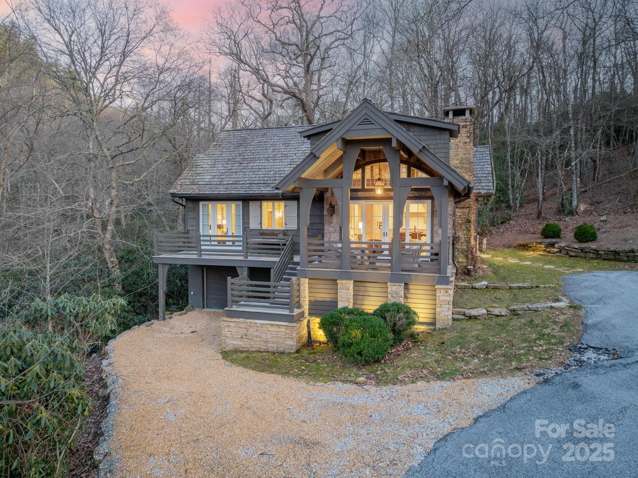 87 & 91 Salt Rock Court