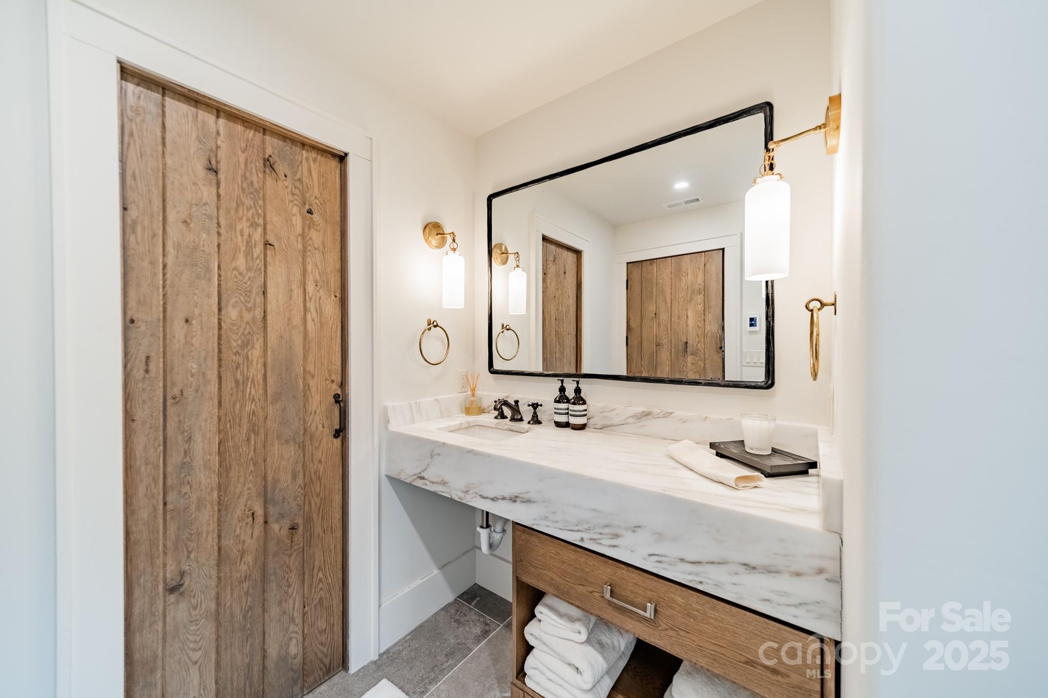 87 & 91 Salt Rock Court