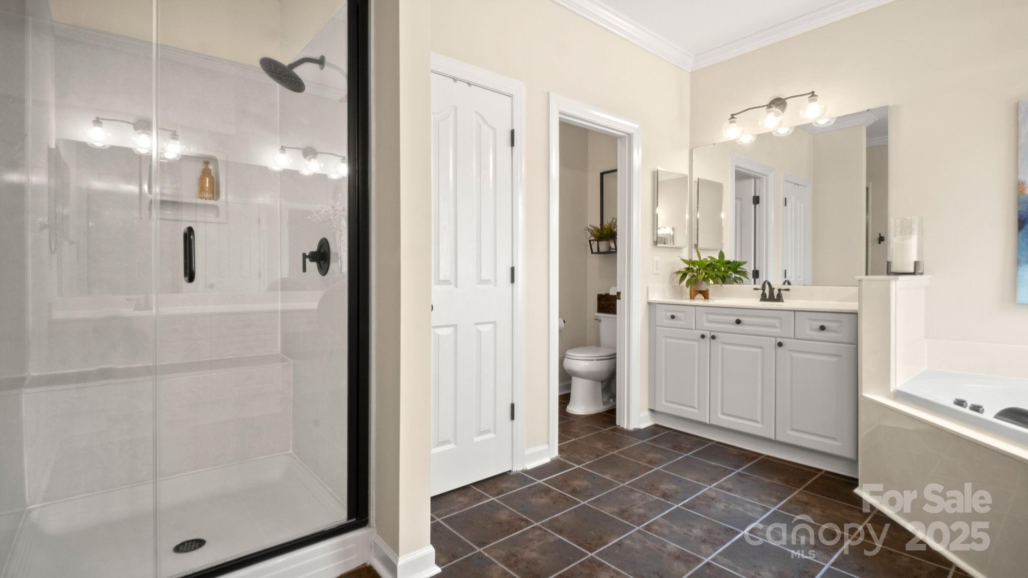 518 Streamside Lane