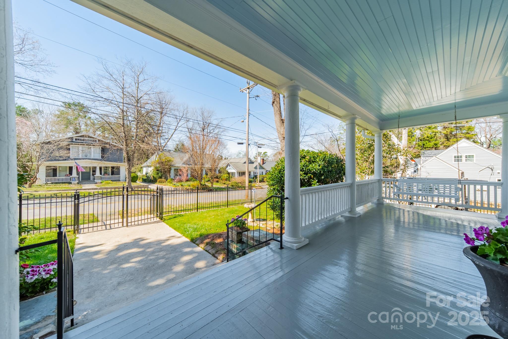 234 N Race Street