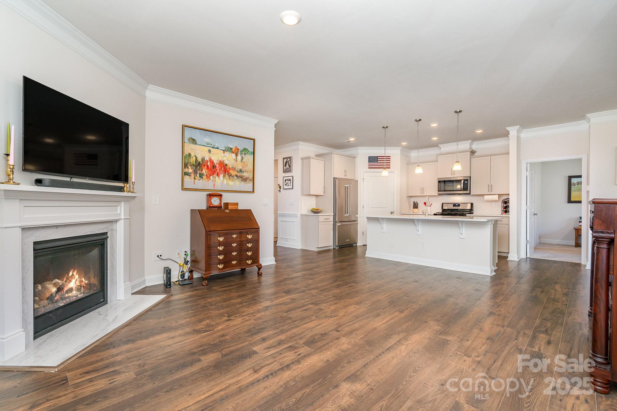5043 Antebellum Drive