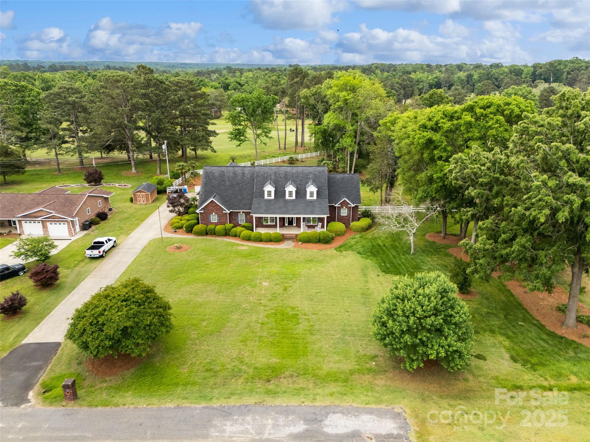 172 Fairway Circle