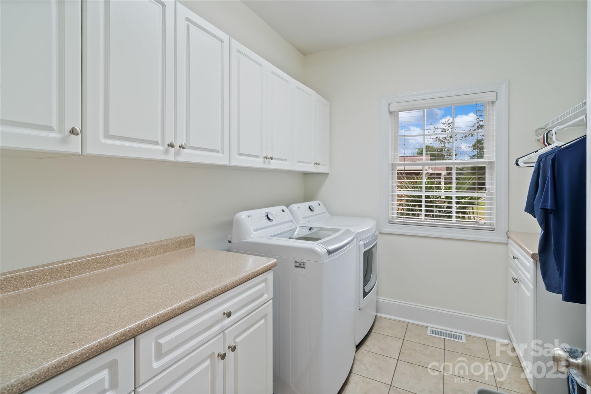 172 Fairway Circle