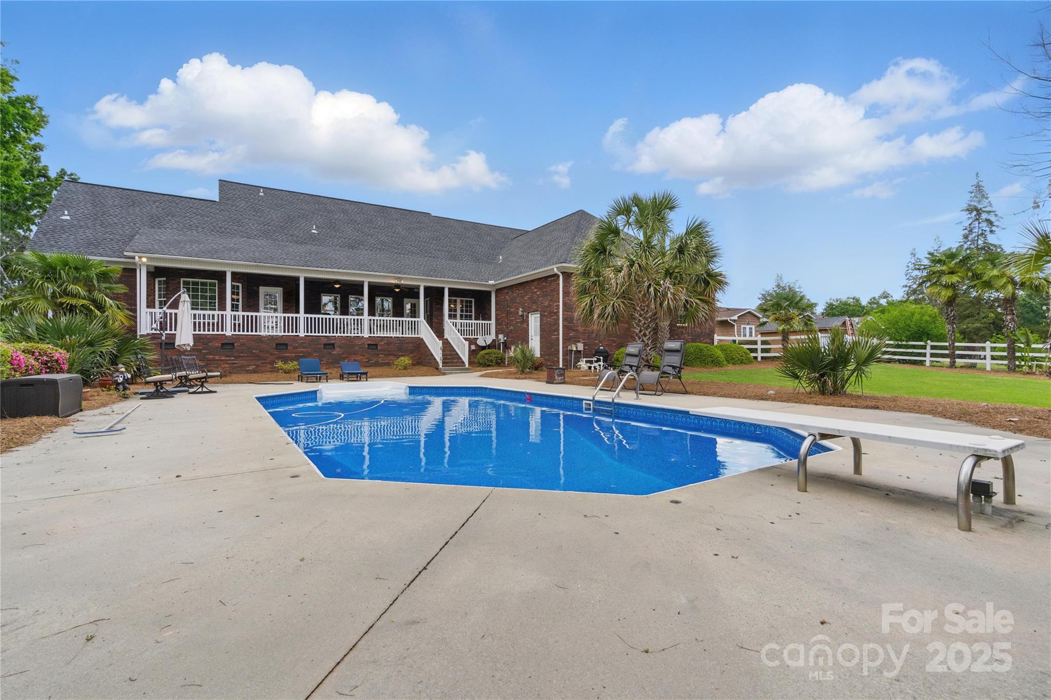 172 Fairway Circle