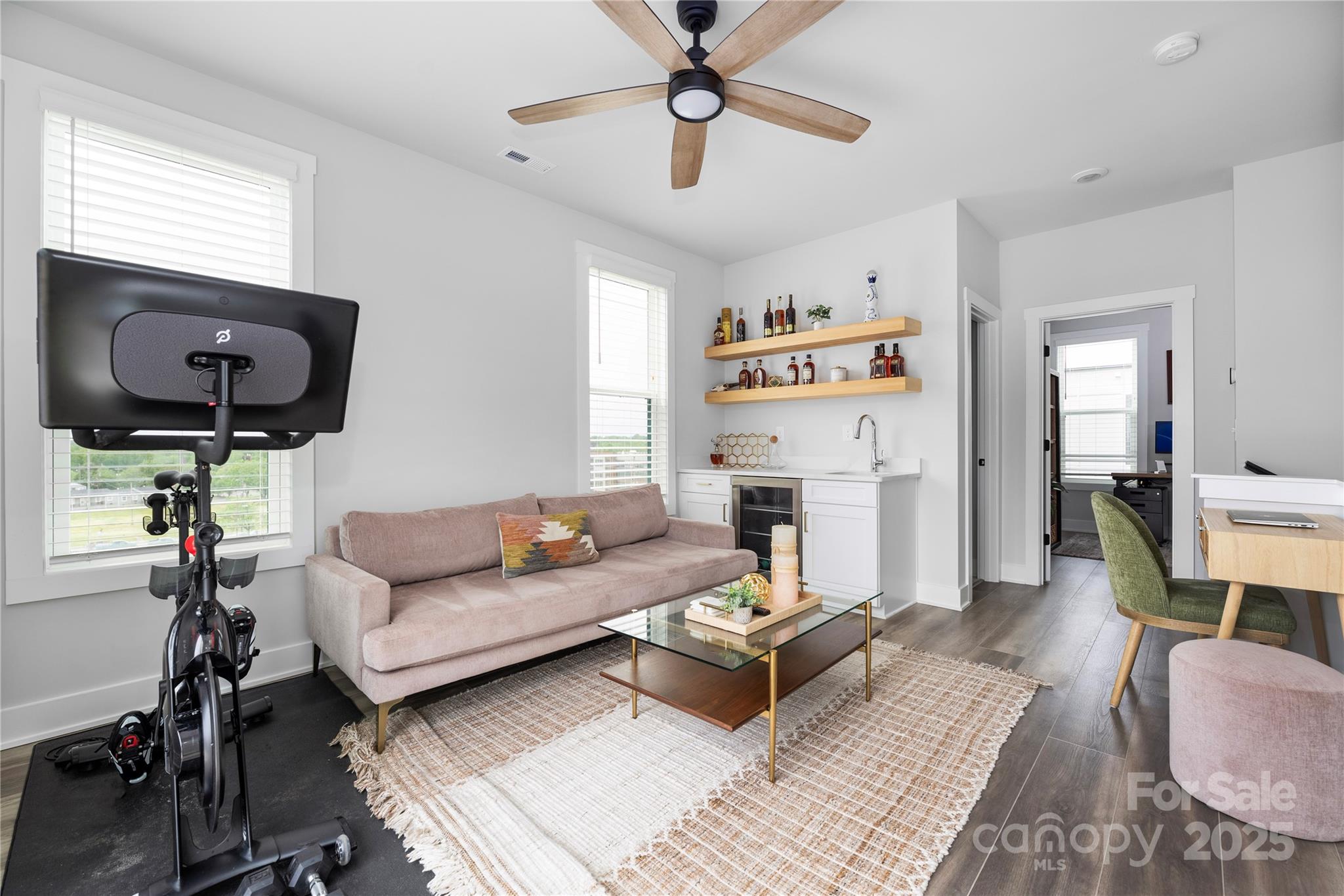 4002 Tundra Road