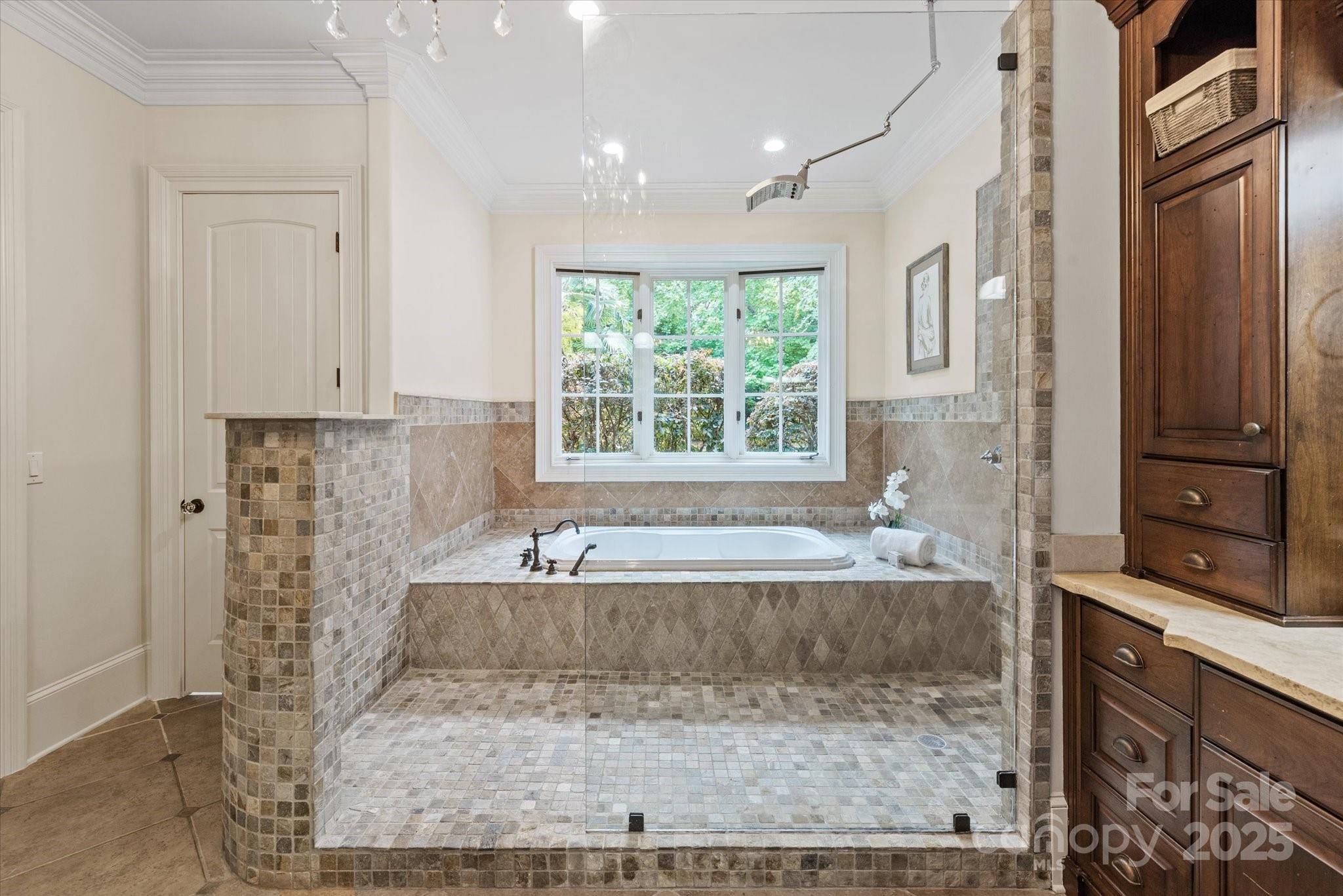 1504 Alydar Court