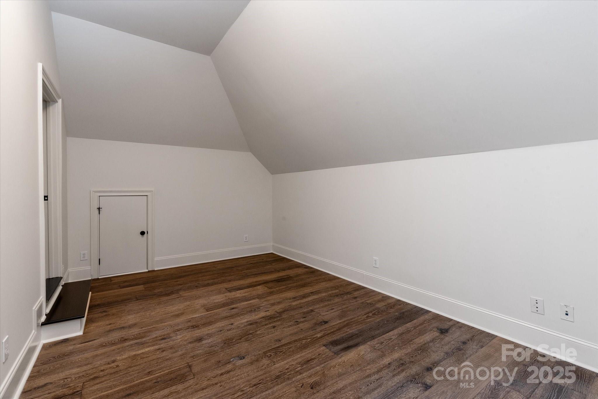 1504 Alydar Court