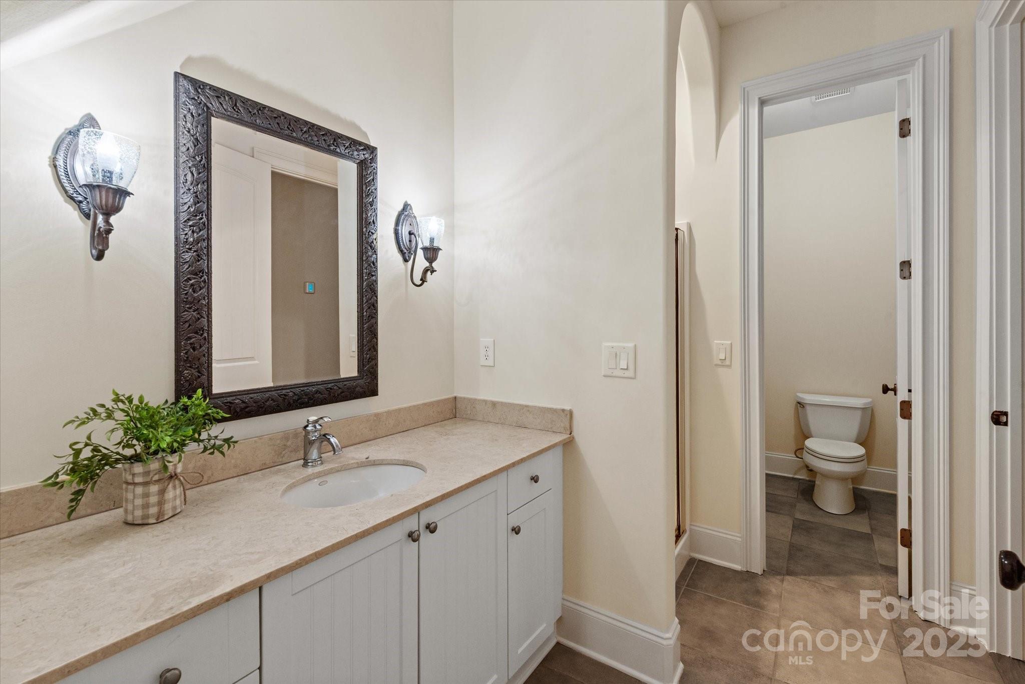 1504 Alydar Court