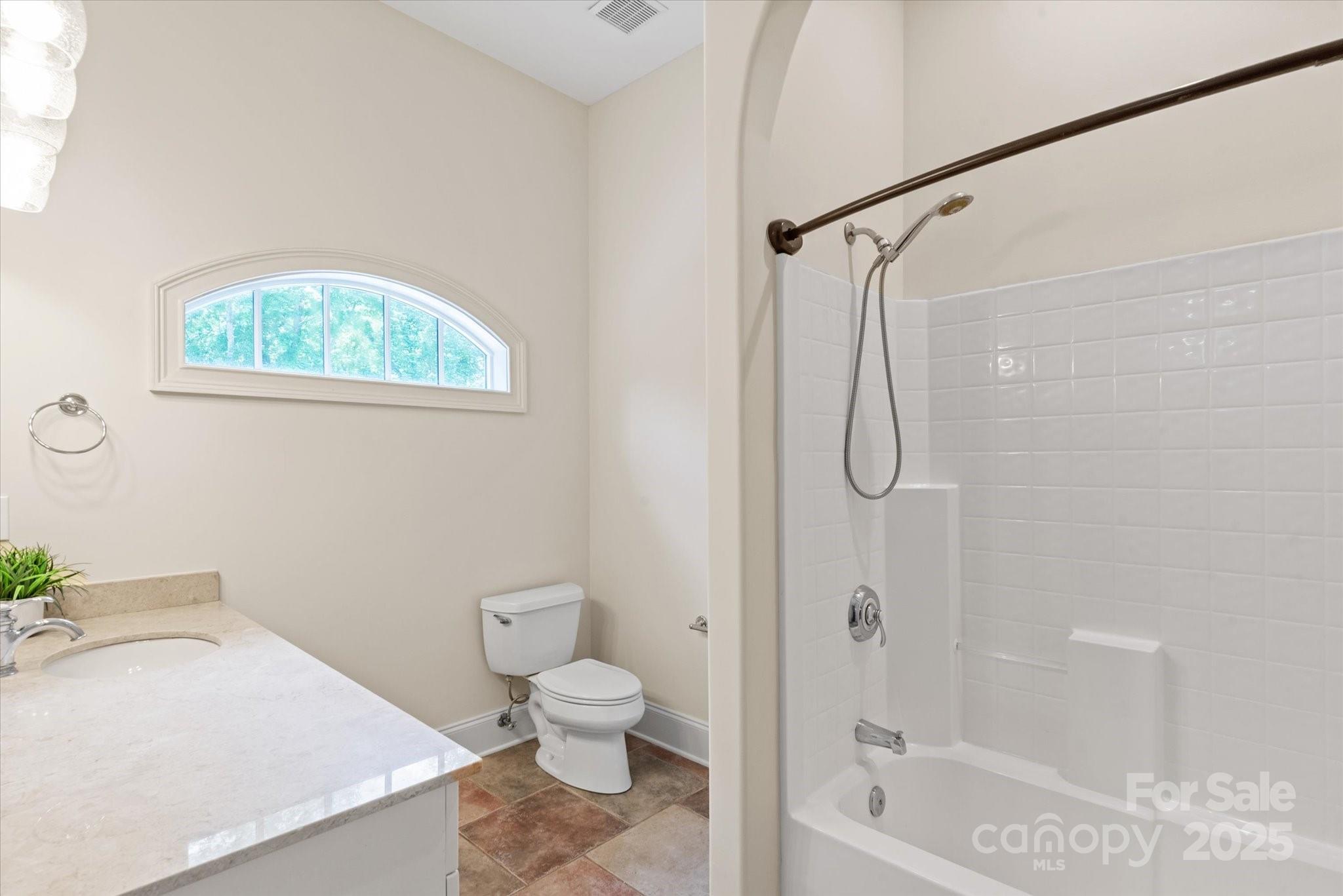 1504 Alydar Court
