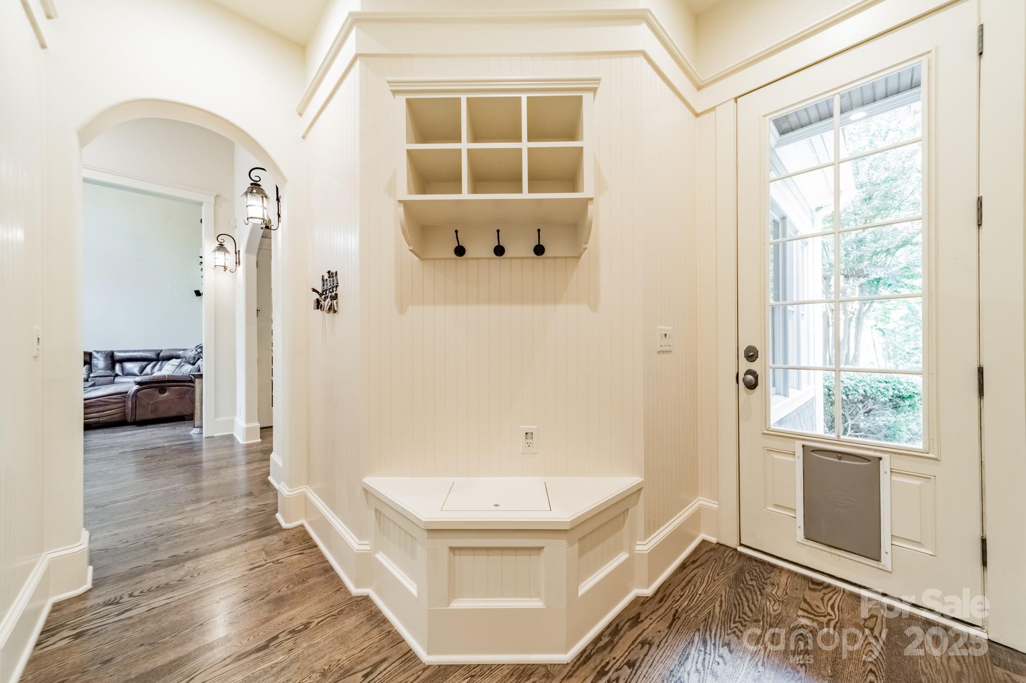 157 Dedham Loop
