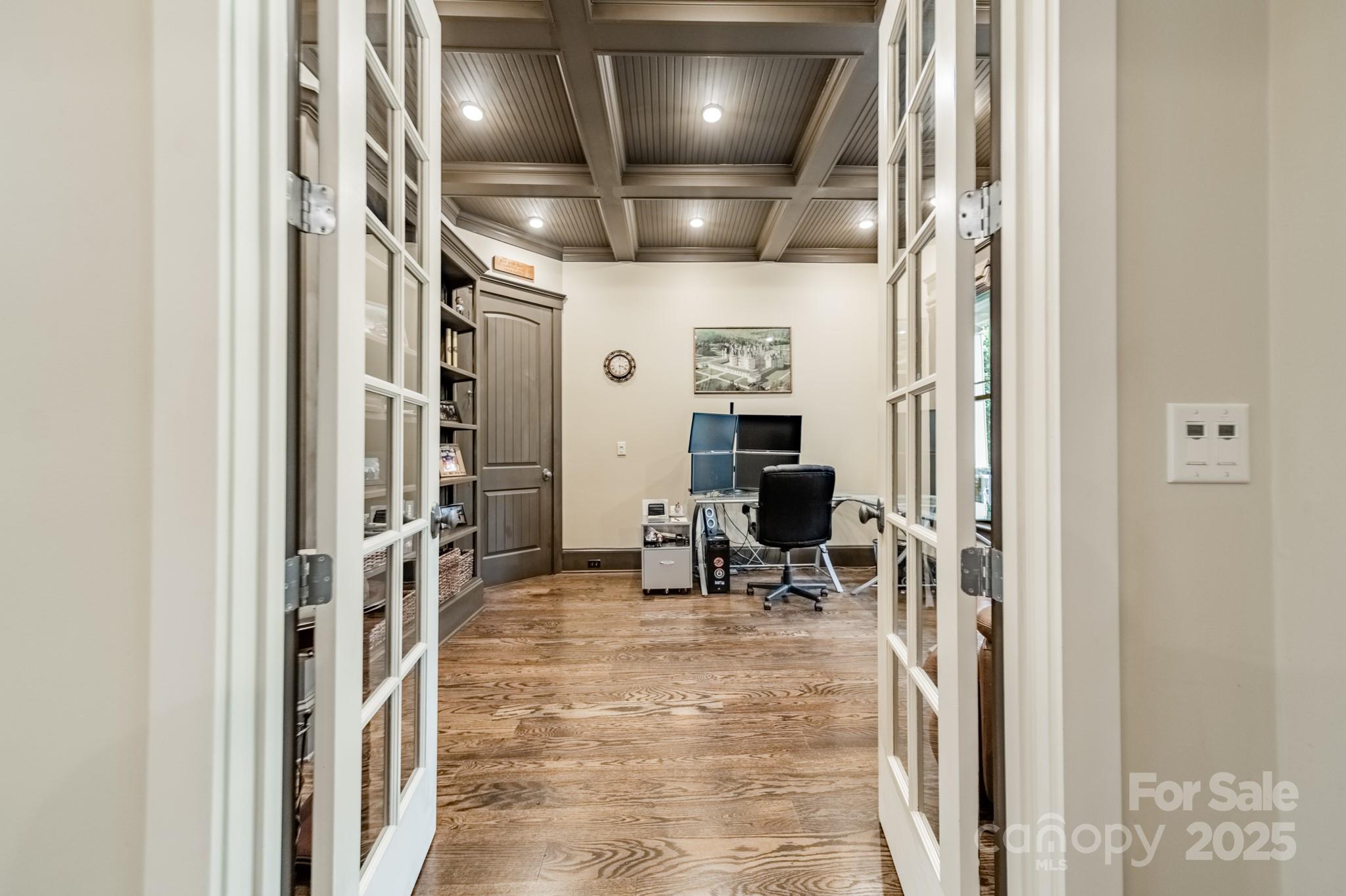 157 Dedham Loop