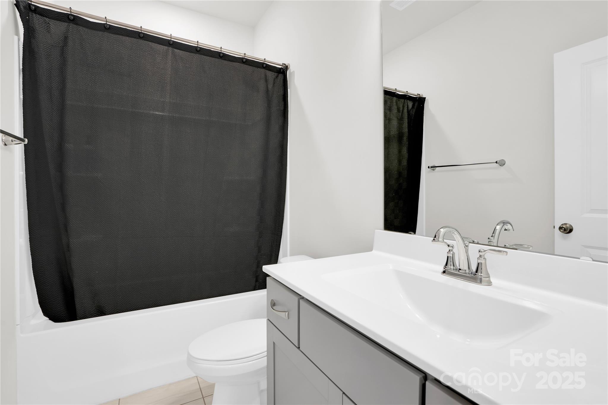 5946 Ardrey Kell Road