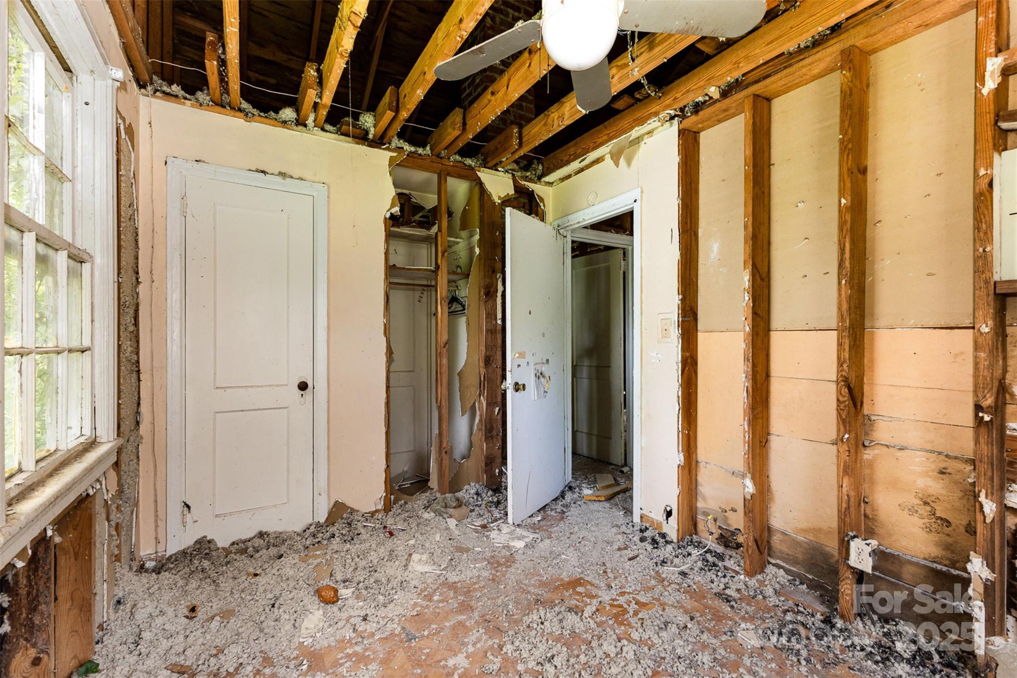 2308 Vanderbilt Road