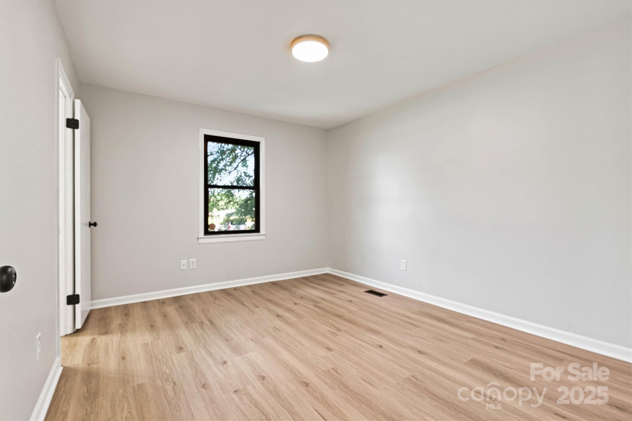 3372 Lee Lawing Road