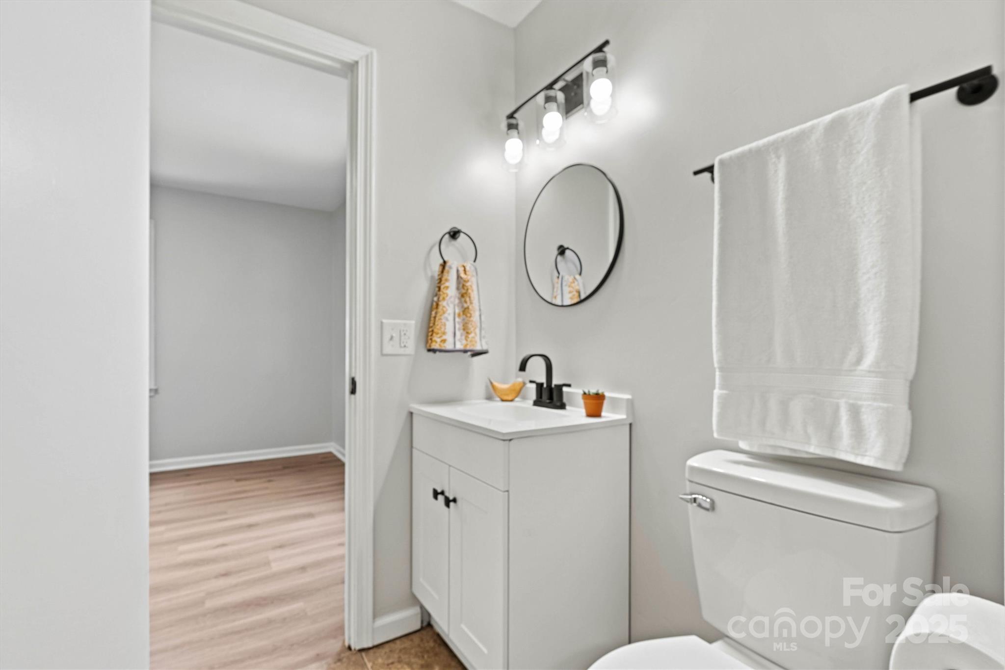 3372 Lee Lawing Road