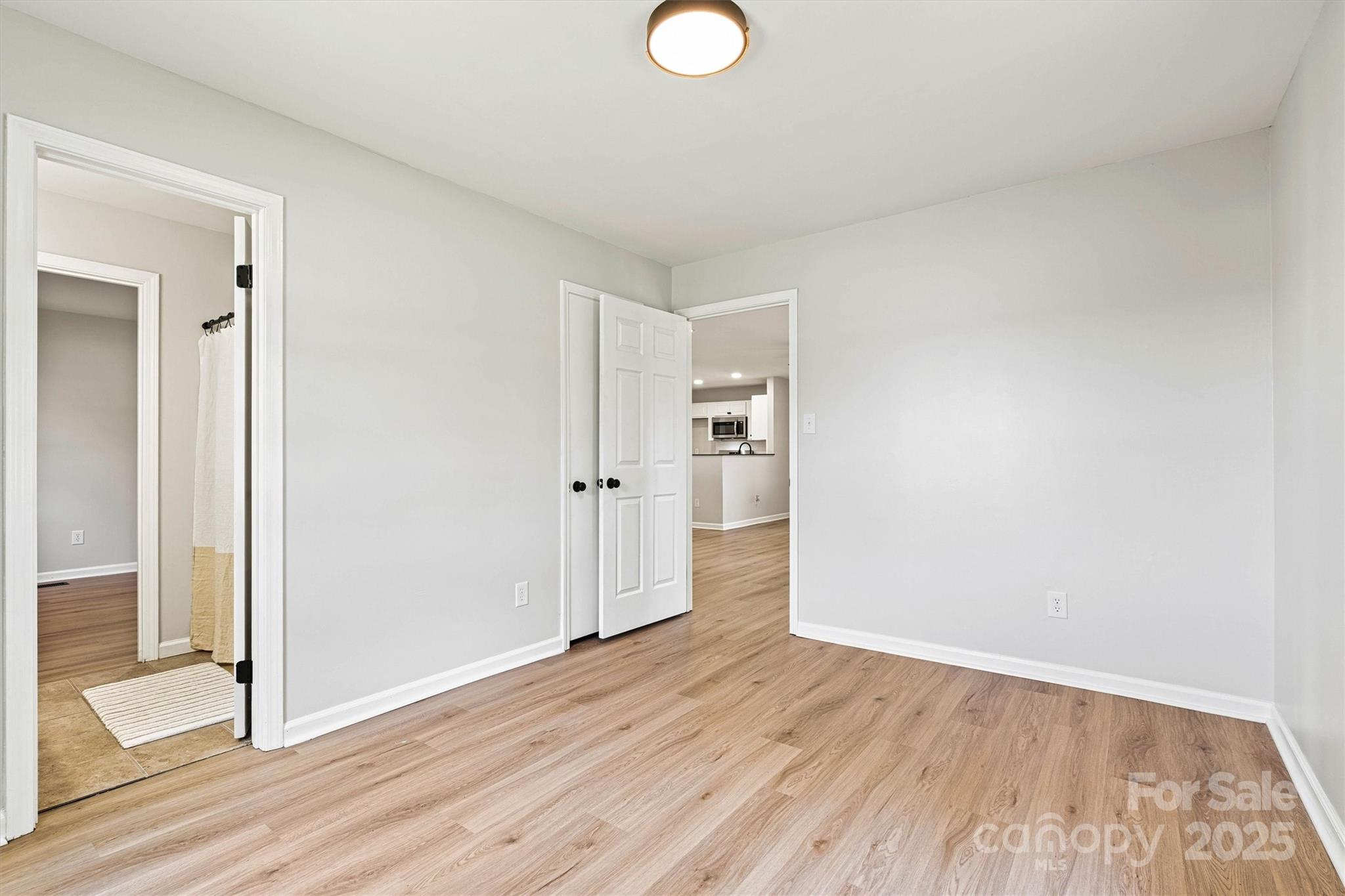 3372 Lee Lawing Road