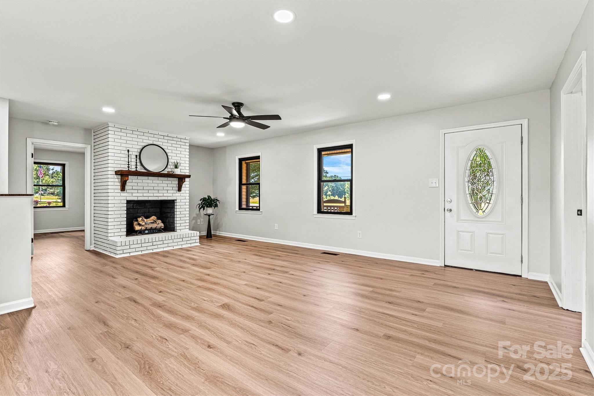 3372 Lee Lawing Road