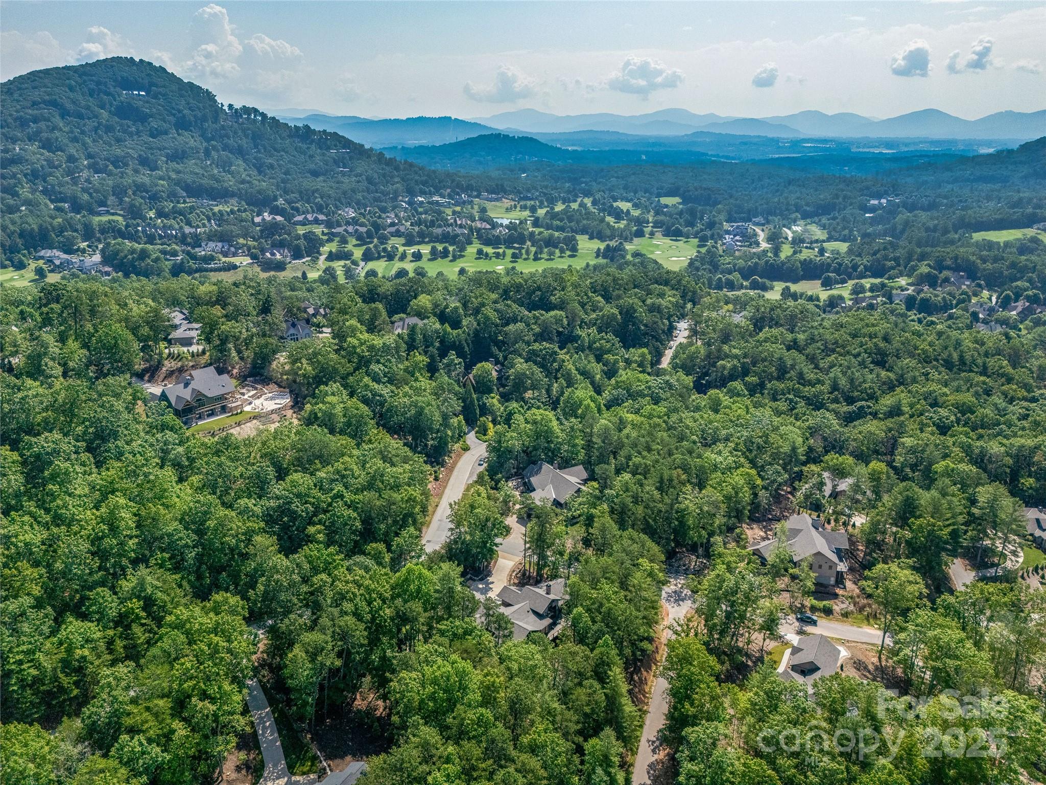 3 Nestlewood Drive