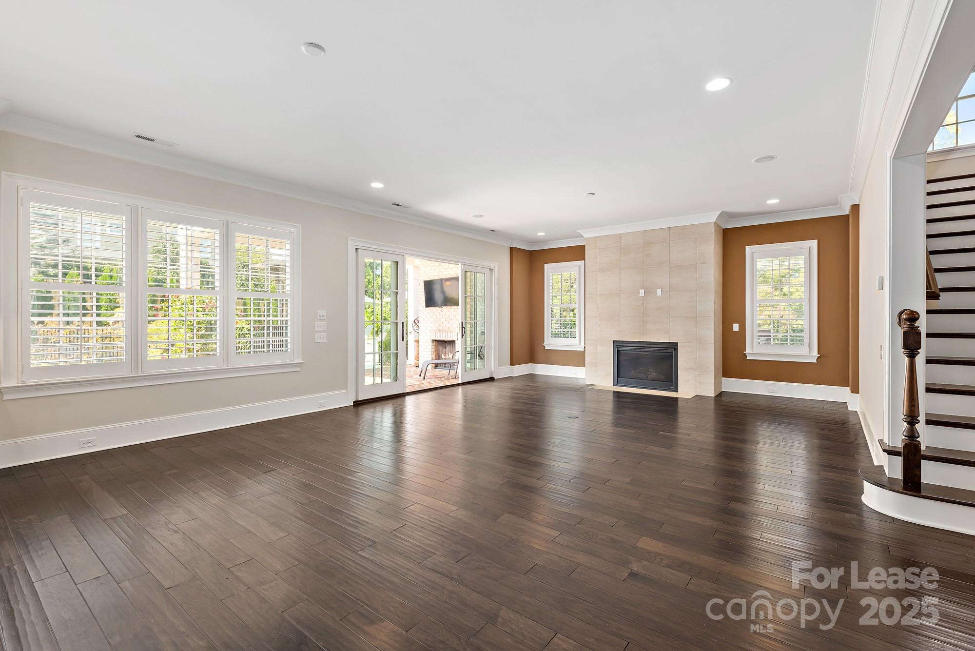 1104 Churchill Commons Drive