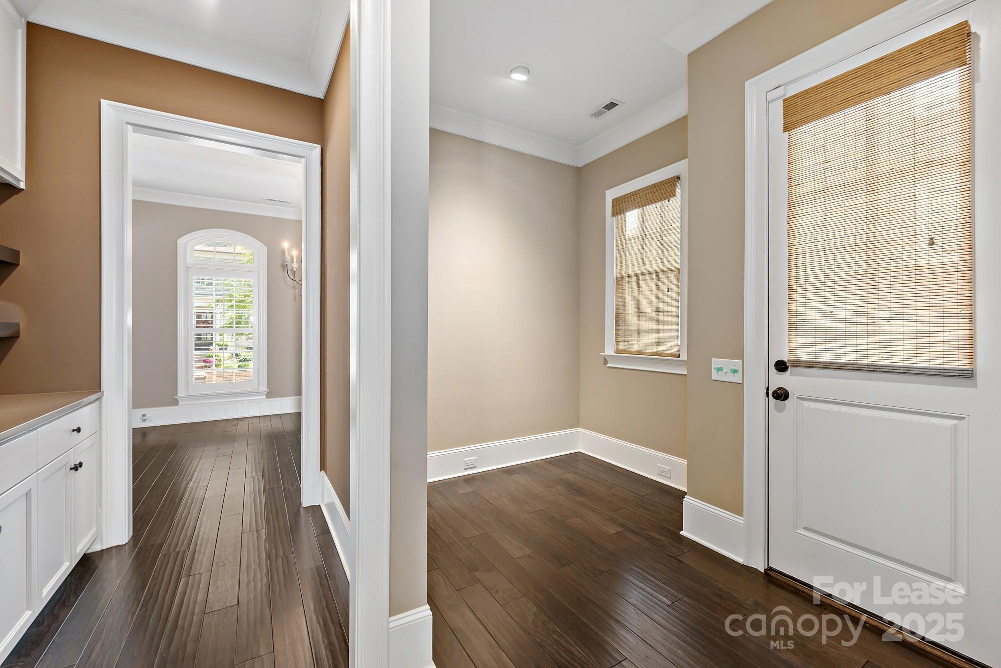 1104 Churchill Commons Drive