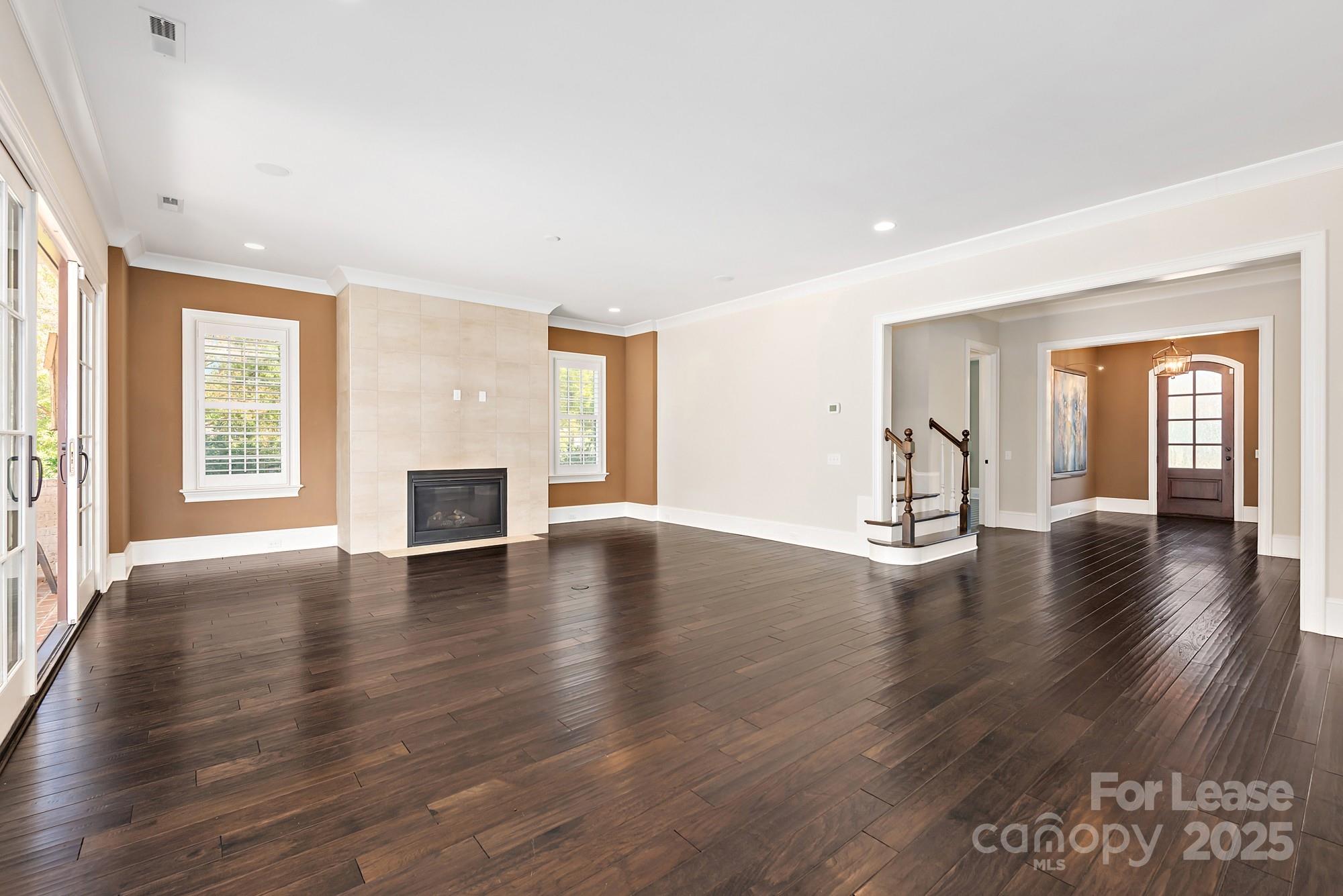 1104 Churchill Commons Drive