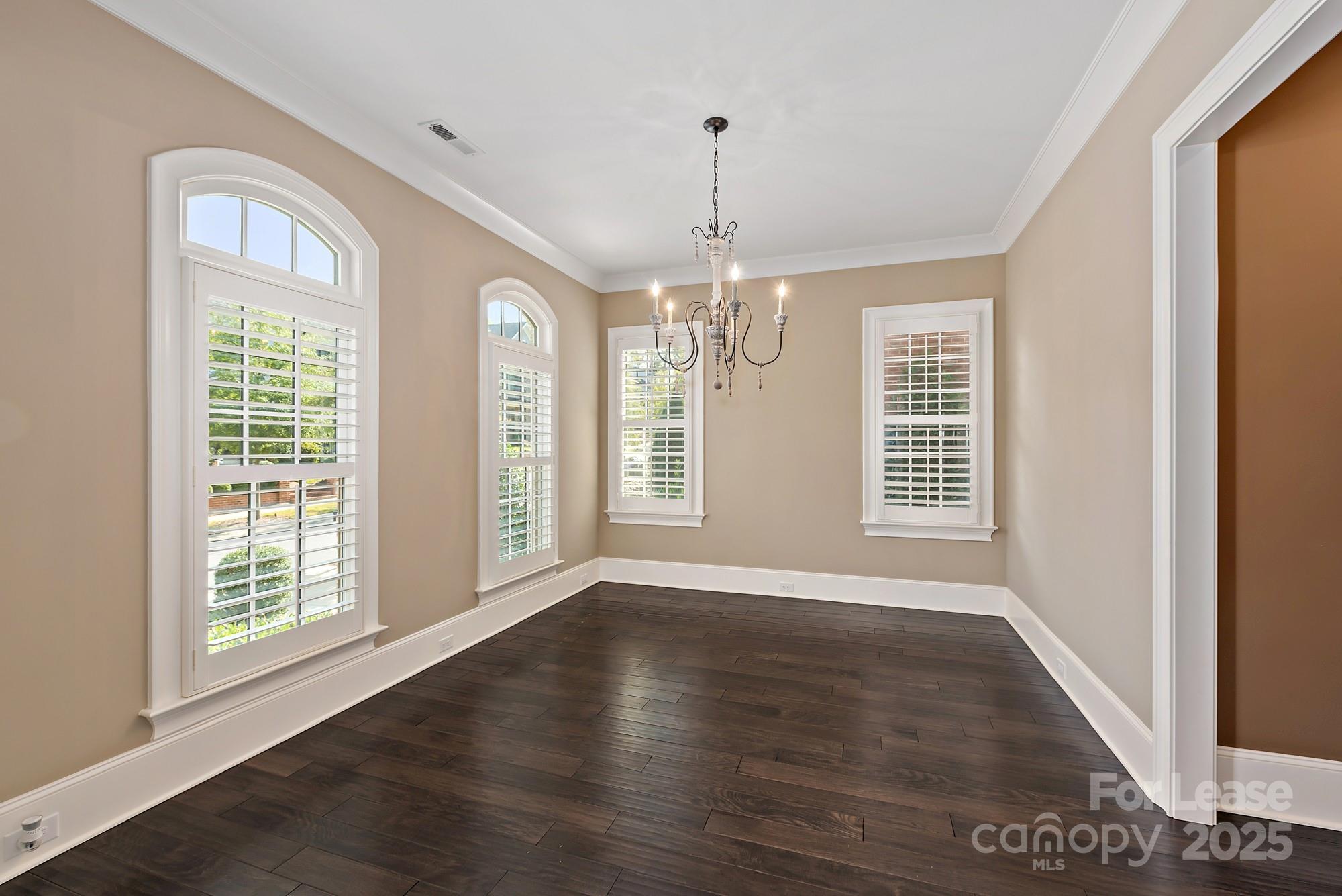 1104 Churchill Commons Drive