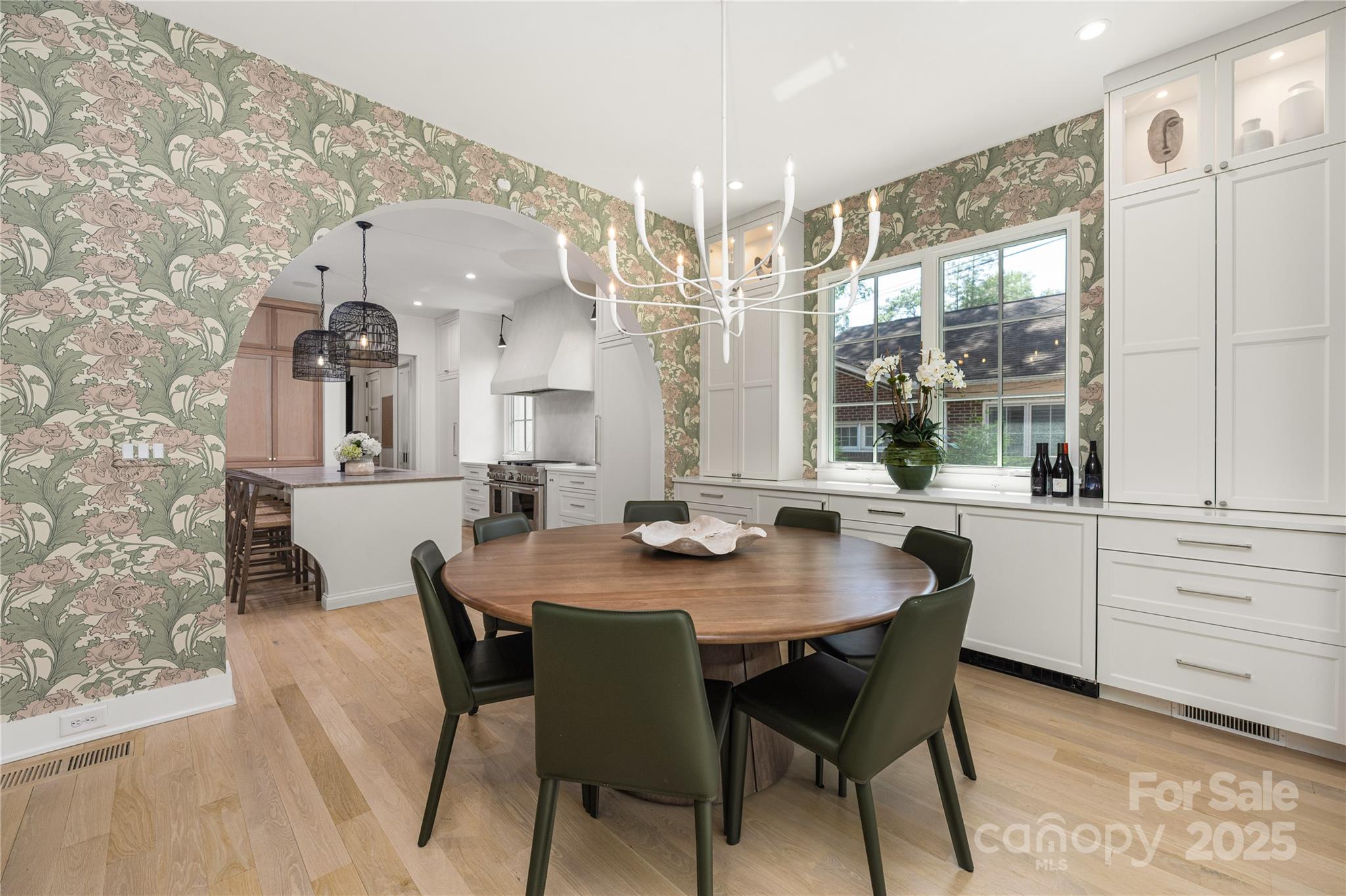 1401 Heather Lane