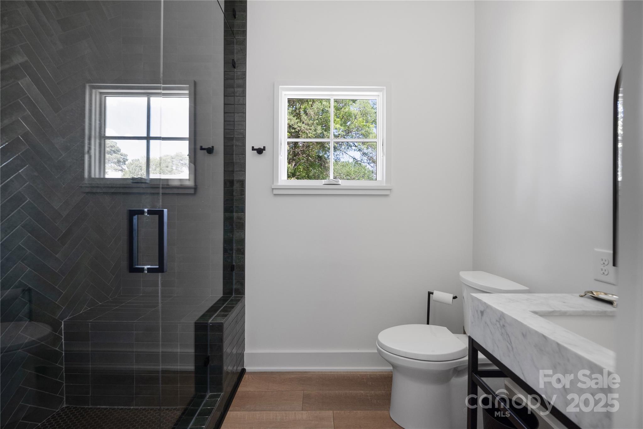 1401 Heather Lane