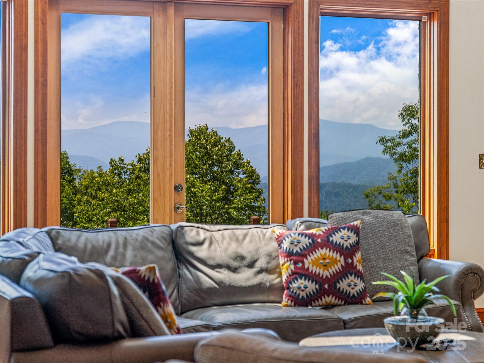 514 Lab Mountain Trail