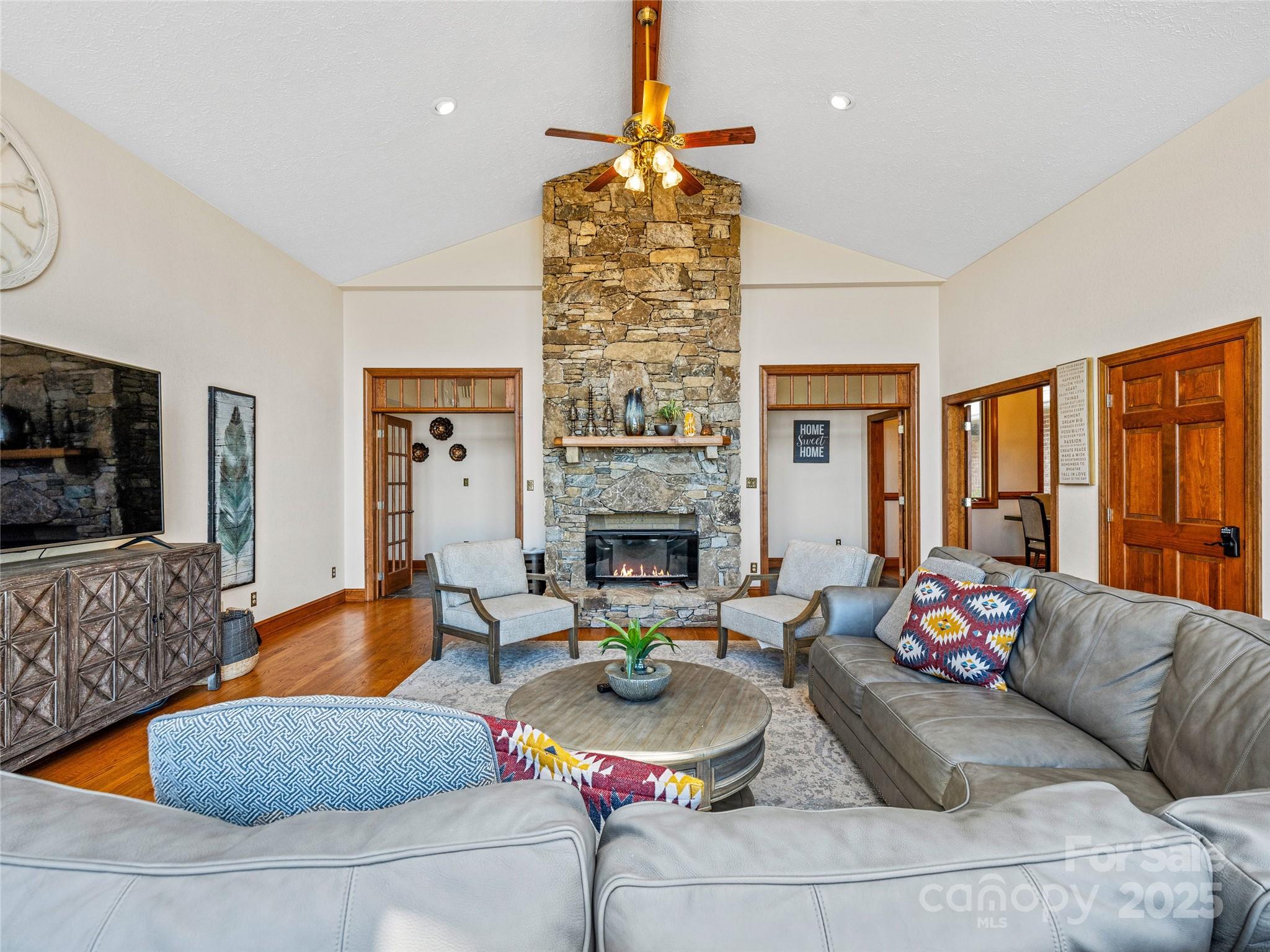 514 Lab Mountain Trail