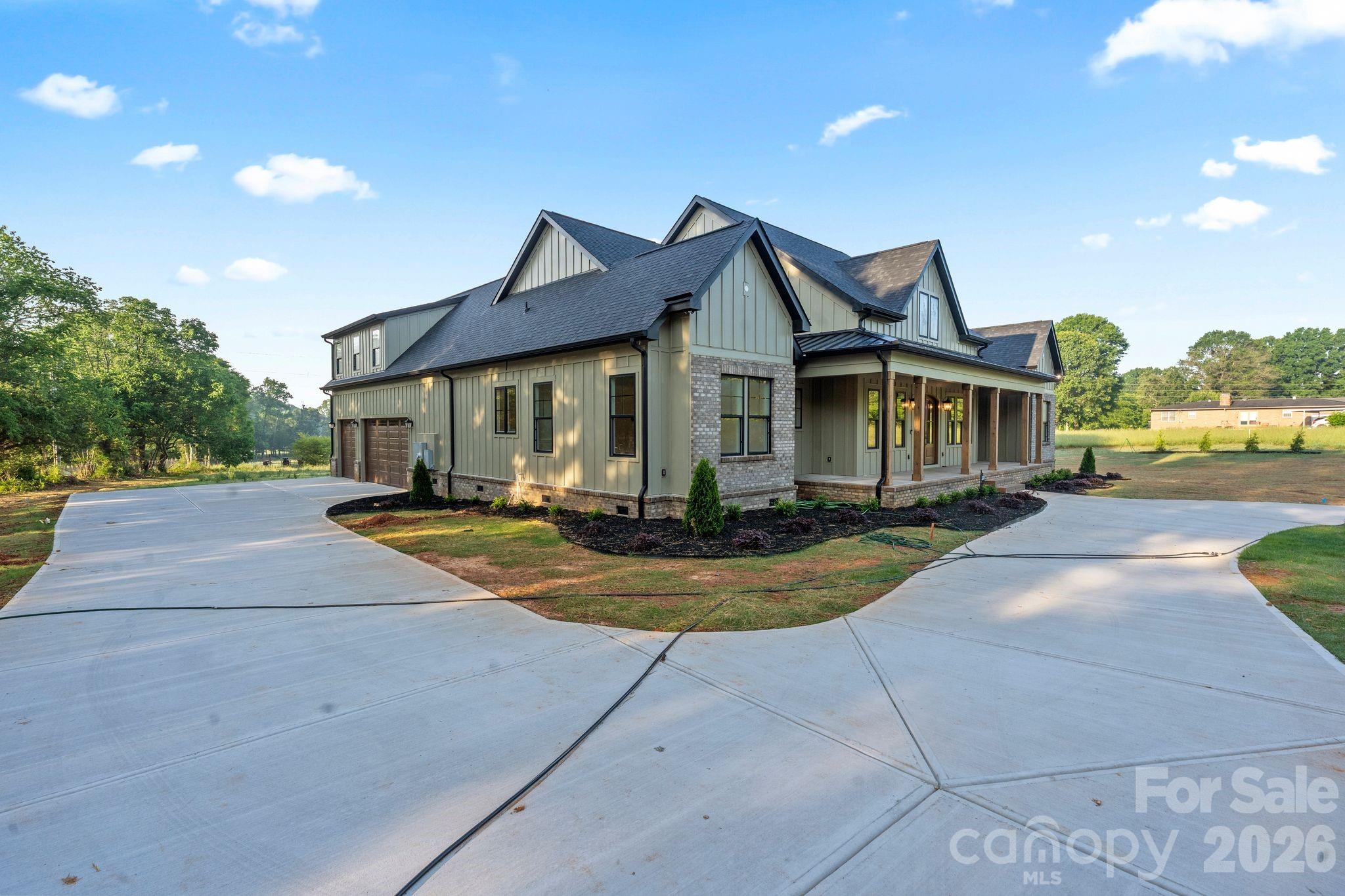 5313 Old highway Highway