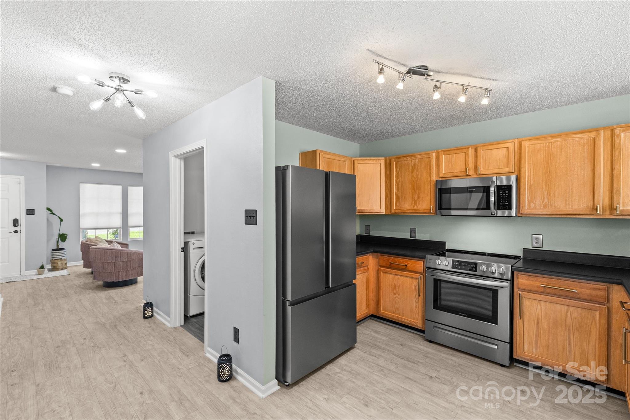 1911 Almond Hills Drive