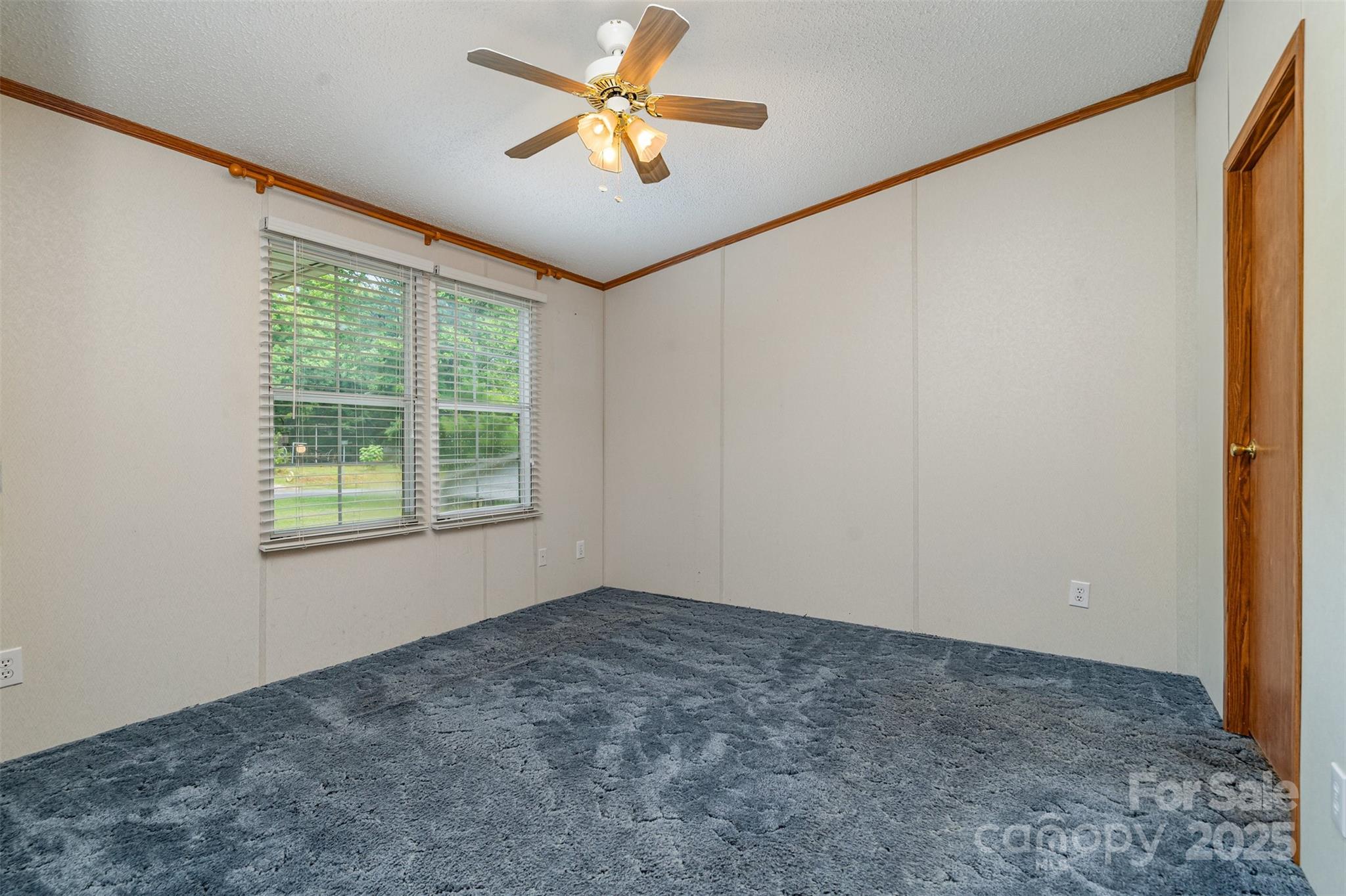 4731 Stratford Lane