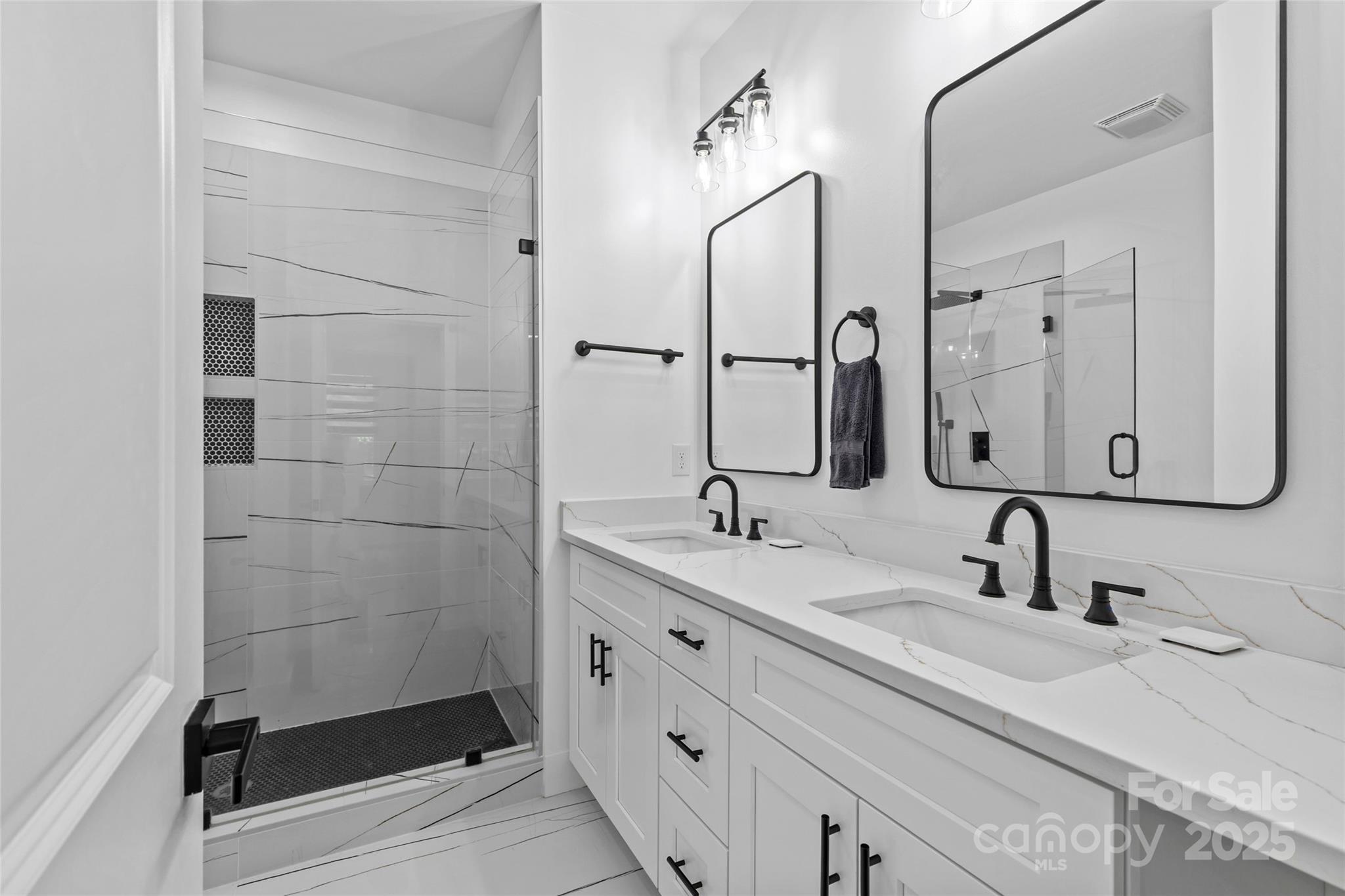 8925 Harrisburg Road