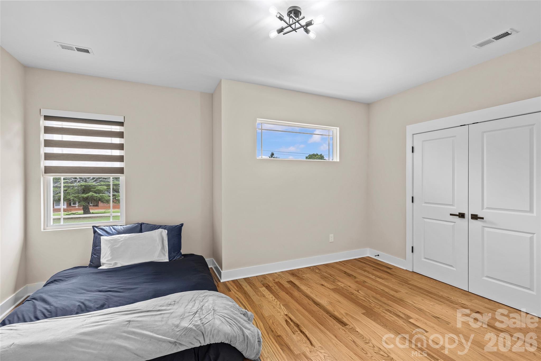 8925 Harrisburg Road