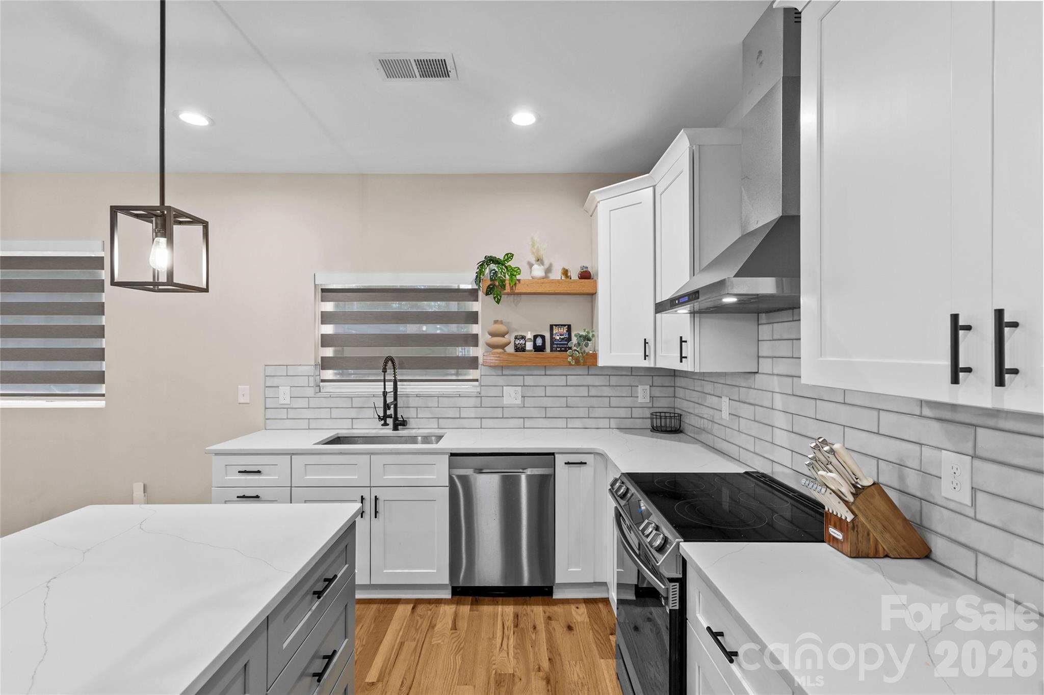 8925 Harrisburg Road