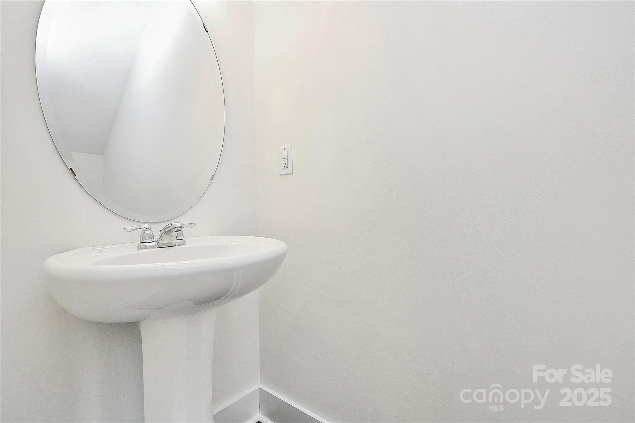 2564 Tranquil Oak Place