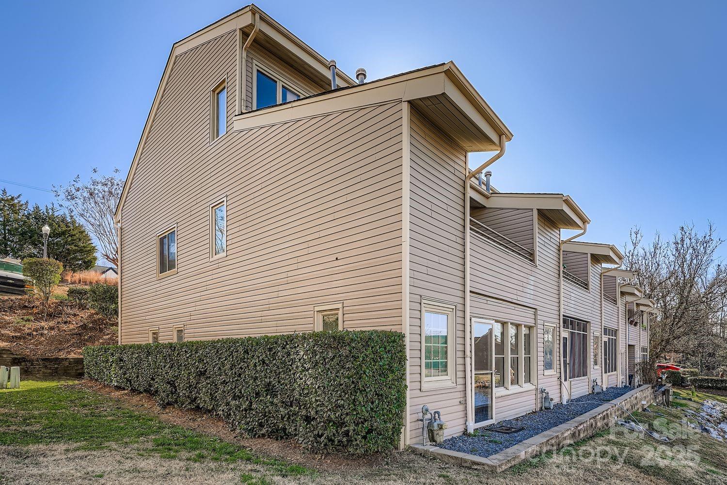 14617 Waterside Drive