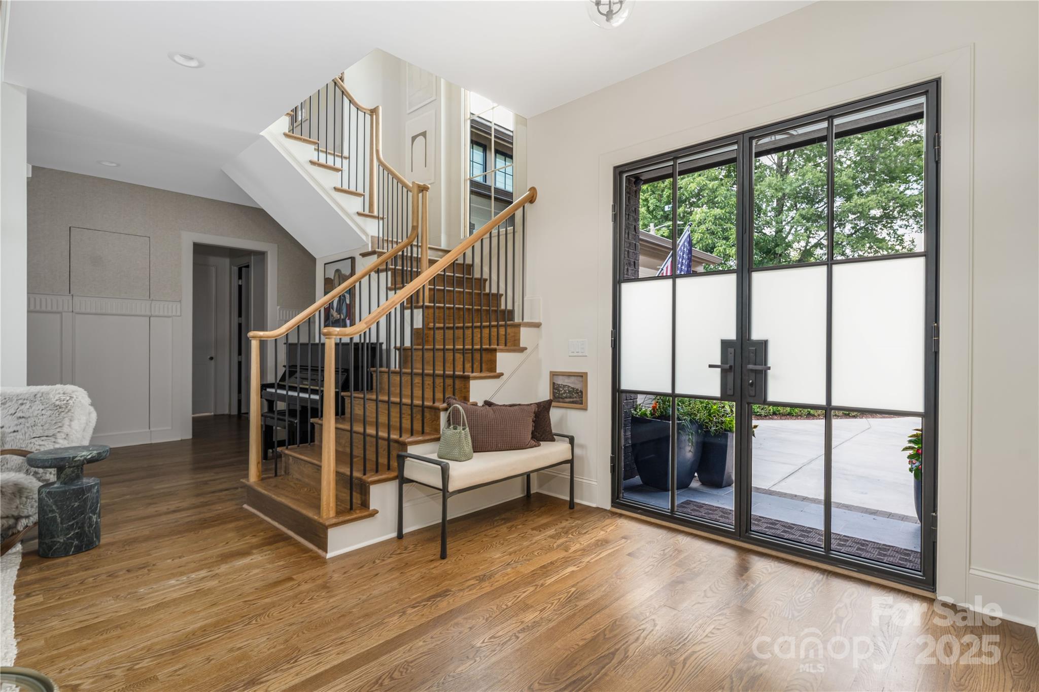 552 Marsh Road