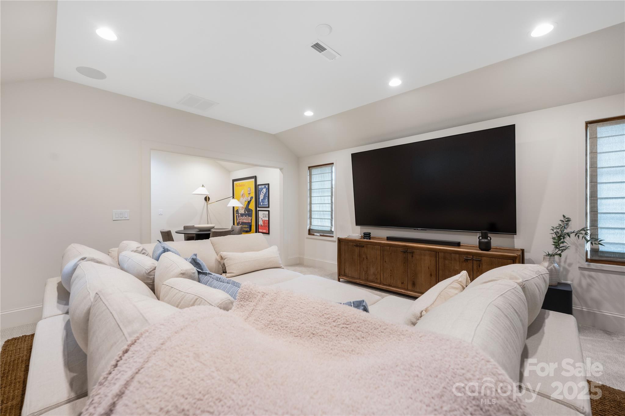 552 Marsh Road