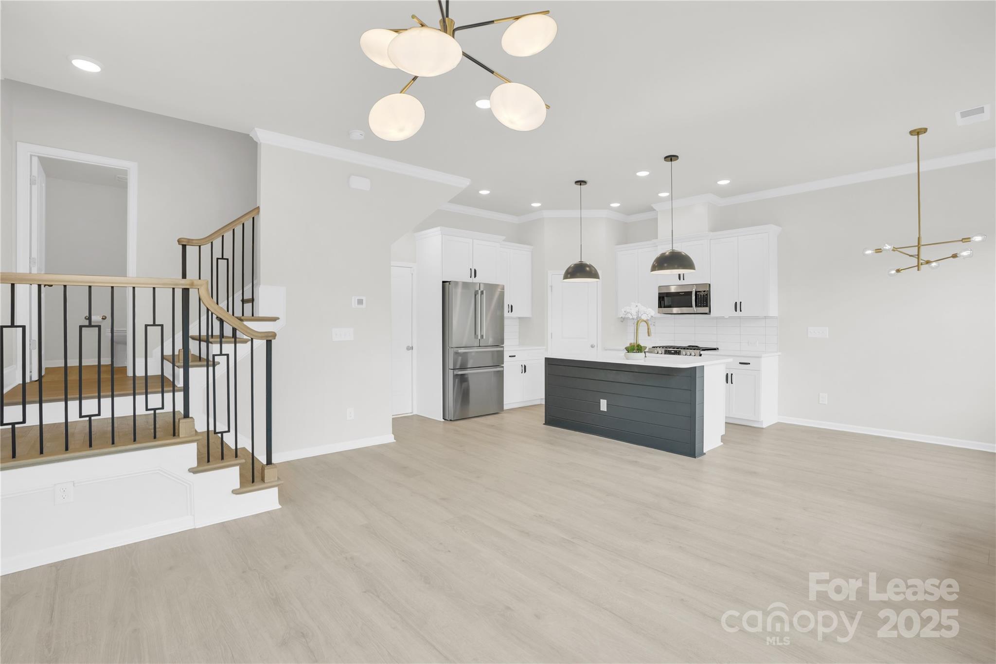 5946 Ardrey Kell Road