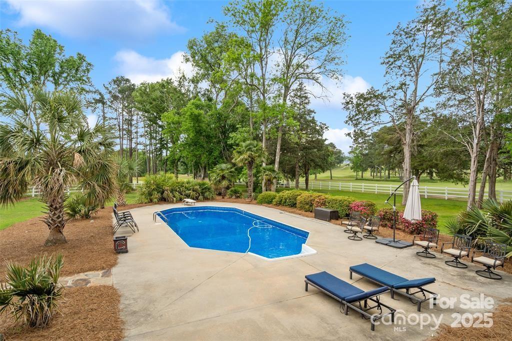 172 Fairway Circle Fairway Circle