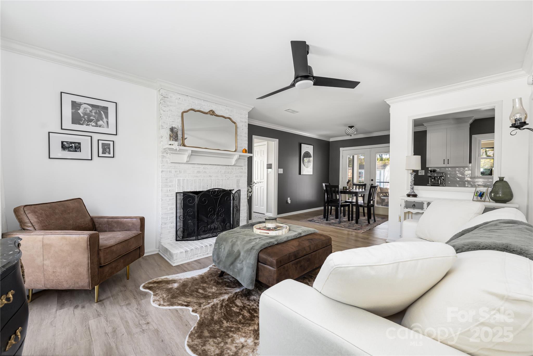 2526 Turnberry Lane