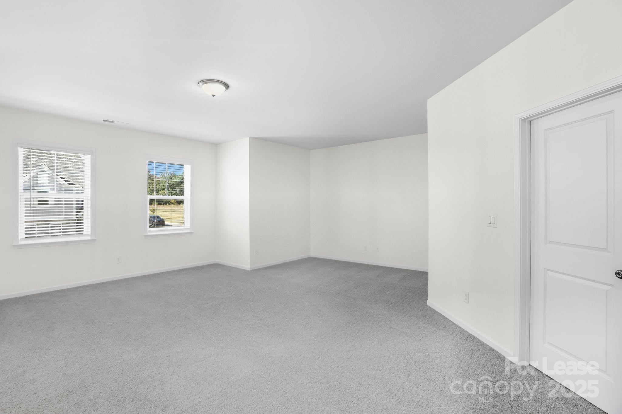 10205 Whitaker Pointe Drive
